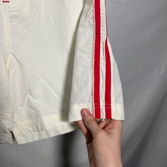 Lisa Says Gah Made Some Long Shorts - Picture 6 of 11